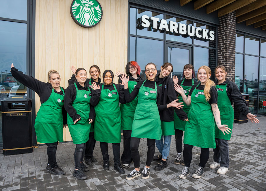 Starbucks sta Assumendo: Stipendi competitivi e vantaggi esclusivi